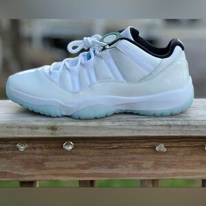 Air Jordan 11 Low “Legend Blue” Size 11.5